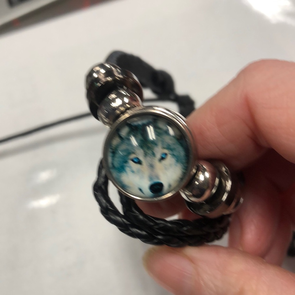 Wolf Adjustable Glass Leather Bracelet for Men